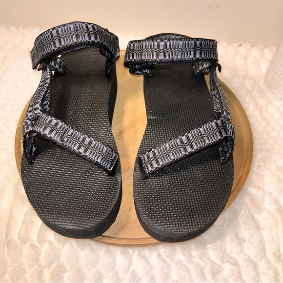 TEVA Women’s Flatform Universal Sandal. Black Size 8 - Picture 4 of 10